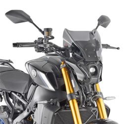 GIVI Australia 1173S Smoked Screen fits Yamaha MT-09/SP
