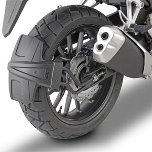 GIVI RM1171KIT Spray Guard Kit allows the RM02 Spray Guard